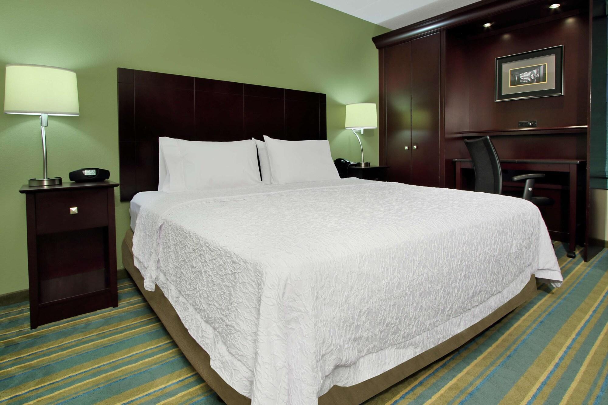 Hampton Inn הגרסטאון מראה חיצוני תמונה